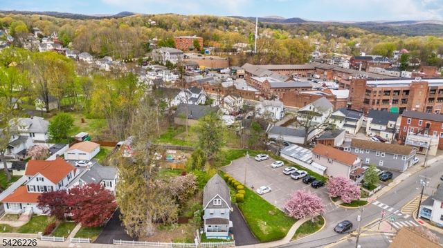 35 Boonton Ave, Butler Boro, NJ 07405