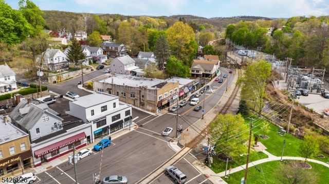 35 Boonton Ave, Butler Boro, NJ 07405