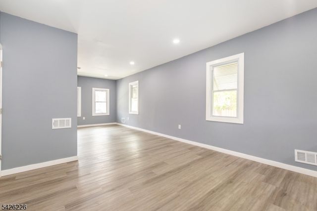 35 Boonton Ave, Butler Boro, NJ 07405