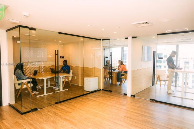 221 SW 1st Ave 1404, Fort Lauderdale, FL 33301