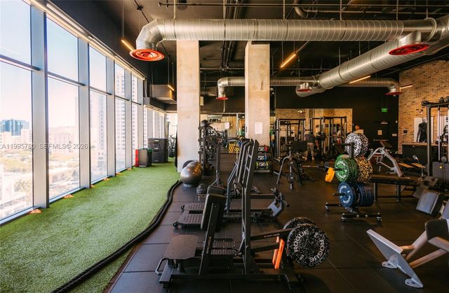 221 SW 1st Ave 1404, Fort Lauderdale, FL 33301