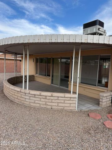 10332 W WININGER Circle, Sun City, AZ 85351