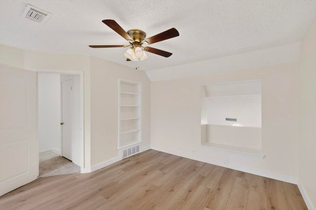 1442 Weiler Boulevard, Fort Worth, TX 76112