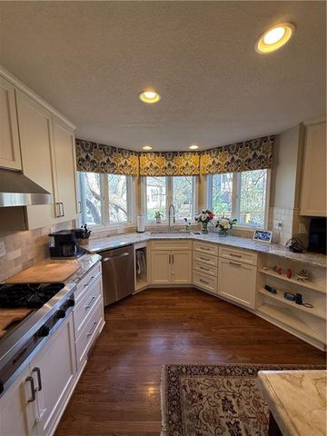 12305 Catalina Street, Leawood, KS 66207