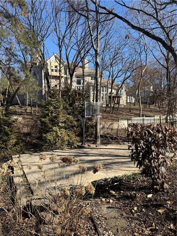 12305 Catalina Street, Leawood, KS 66207