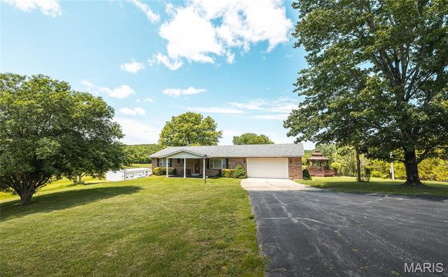 64 New Home Road, Salem, MO 65560