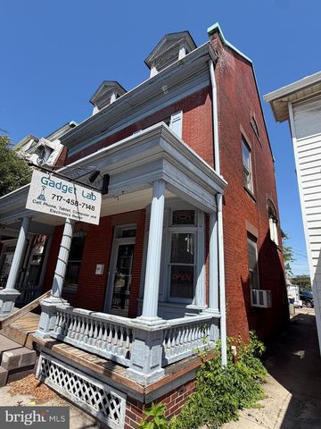 107 E MAIN ST, Mechanicsburg, PA 17055