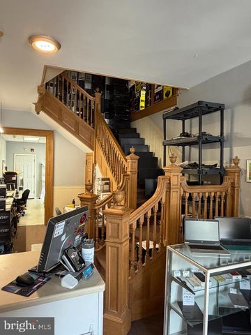 107 E MAIN ST, Mechanicsburg, PA 17055