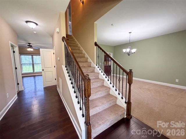 749 Williamsburg Estate Road, Clover, SC 29710