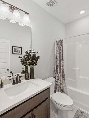 106 Watermill Ln, Lebanon, TN 37087