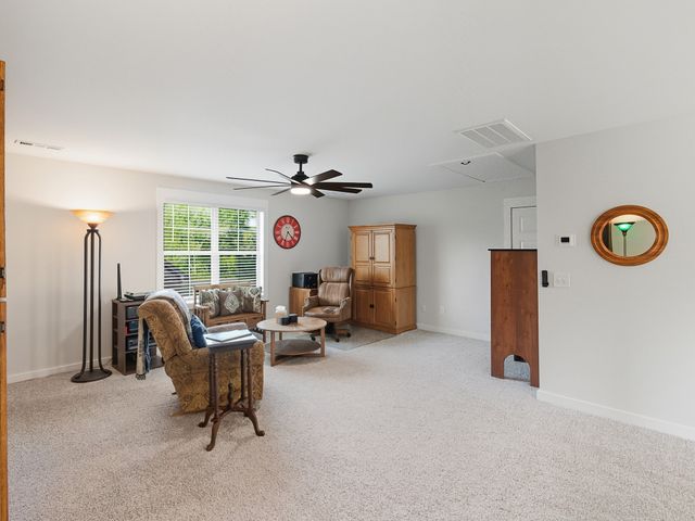 106 Watermill Ln, Lebanon, TN 37087