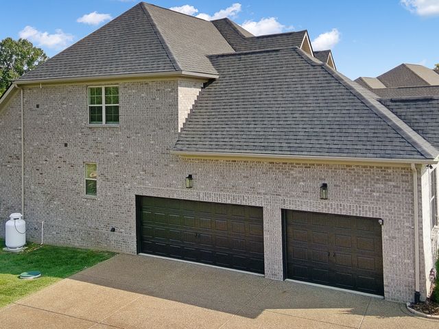 106 Watermill Ln, Lebanon, TN 37087