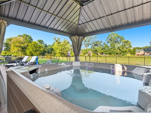 106 Watermill Ln, Lebanon, TN 37087