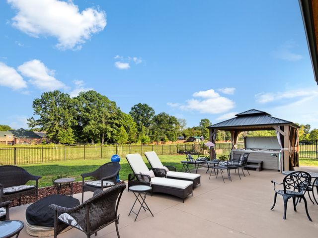 106 Watermill Ln, Lebanon, TN 37087