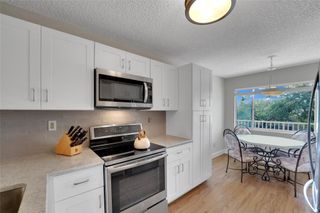7220 S Devon Dr 302, Fort Lauderdale, FL 33321