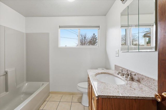 1219 N Lewis Rd, Spokane Valley, WA 99212