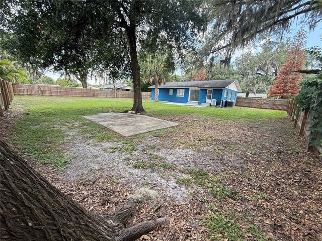 13 VOLUSIA DRIVE, Debary, FL 32713