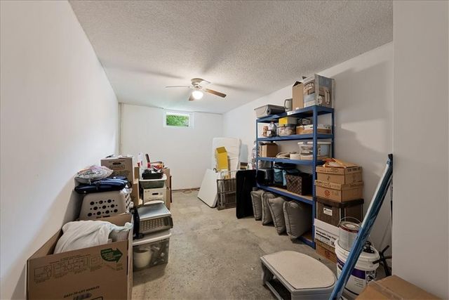 8333 LOWELL Avenue 3, Overland Park, KS 66212