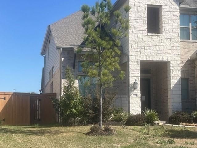 15754 Deeside Spring Drive, Humble, TX 77346