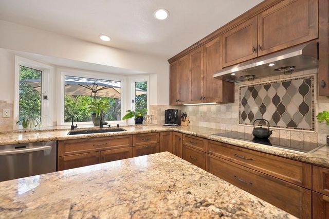 14638 Guadalupe Dr, Rancho Murieta, CA 95683