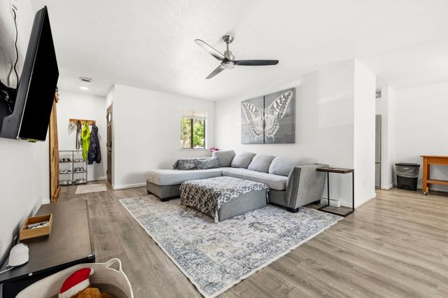 23 Ryan Ln., Myrtle Beach, SC 29579