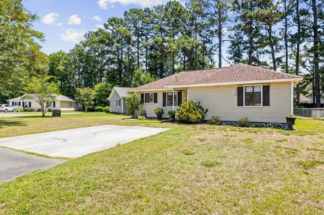 23 Ryan Ln., Myrtle Beach, SC 29579
