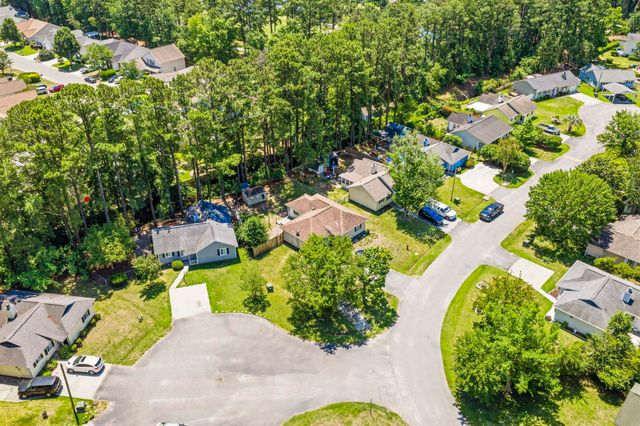 23 Ryan Ln., Myrtle Beach, SC 29579
