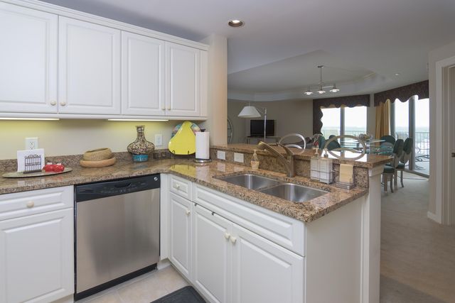 9994 Beach Club Dr Apt 1903, Myrtle Beach, SC 29572