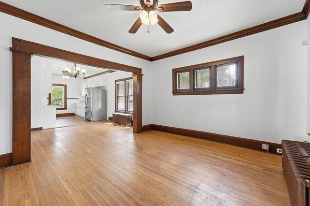 3500 Irving Avenue N, Minneapolis, MN 55412