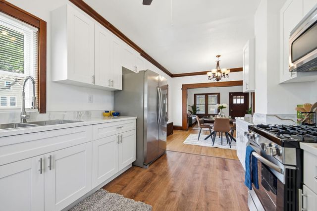 3500 Irving Avenue N, Minneapolis, MN 55412