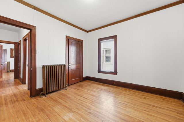 3500 Irving Avenue N, Minneapolis, MN 55412