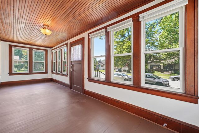 3500 Irving Avenue N, Minneapolis, MN 55412