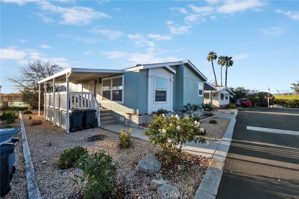 Image 30 of property listing at 1536 S State Street 36, Hemet, CA 92543