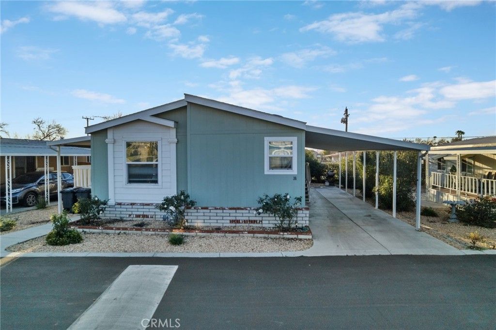 Image 6 of property listing at 1536 S State Street 36, Hemet, CA 92543