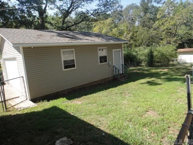 1403 W Walnut Street, Heber Springs, AR 72543