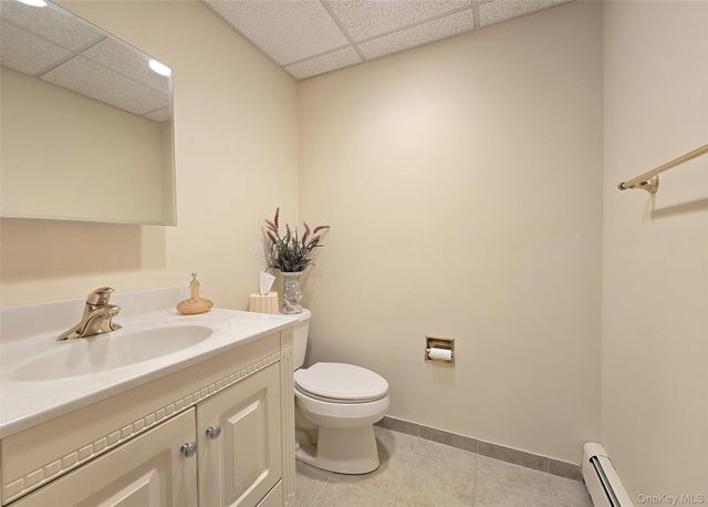 5 Hancock Street, Smithtown, NY 11787