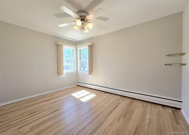 5 Hancock Street, Smithtown, NY 11787