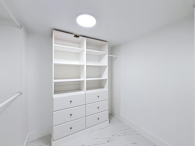 2480 Presidential Way 902, West Palm Beach, FL 33401