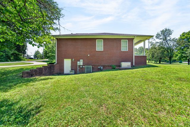 1156 Beam Ave, Cookeville, TN 38501