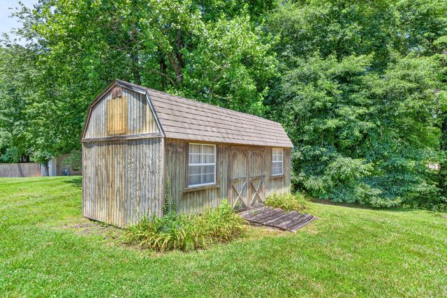 1156 Beam Ave, Cookeville, TN 38501