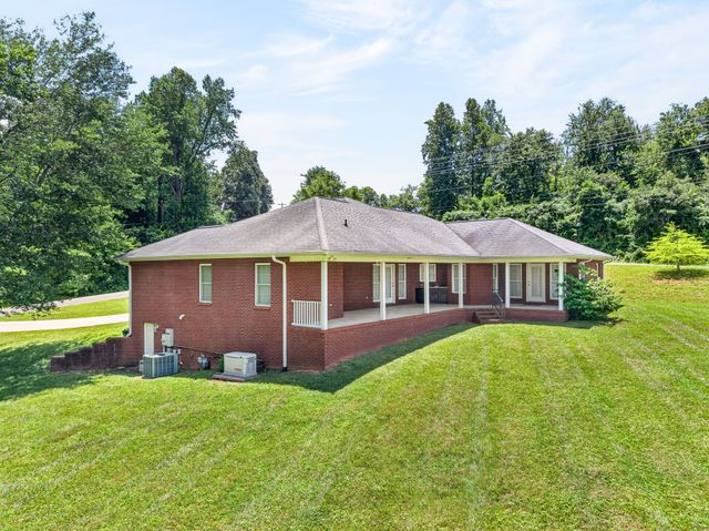 1156 Beam Ave, Cookeville, TN 38501