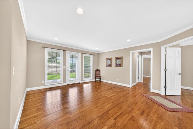 1156 Beam Ave, Cookeville, TN 38501