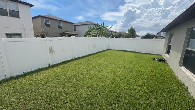 7419 ROSY PERIWINKLE COURT, Tampa, FL 33619