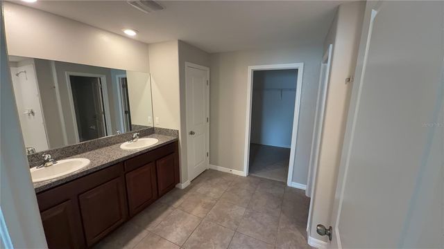 7419 ROSY PERIWINKLE COURT, Tampa, FL 33619