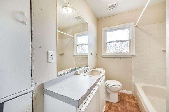 6219 Longview Street, Houston, TX 77020