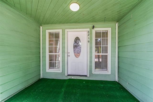 6219 Longview Street, Houston, TX 77020