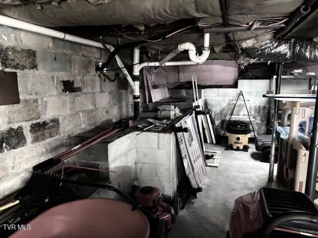 328 Lakecrest Drive, Kingsport, TN 37663