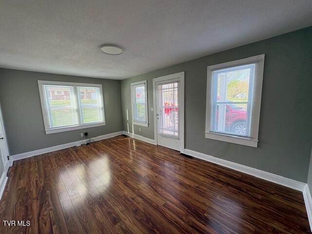 328 Lakecrest Drive, Kingsport, TN 37663