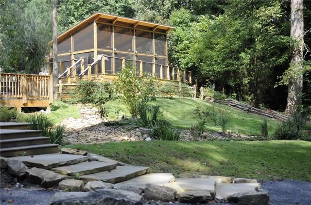 1359 Holly Bank Circle, Atlanta, GA 30338