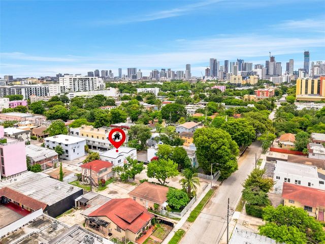 1145 NW 4th St APT 1, Miami, FL 33128